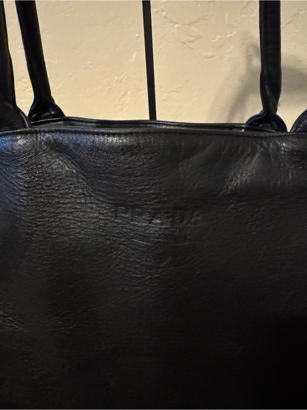 Prada Black Leather Shoulder tote Bag - Picture 2 of 9